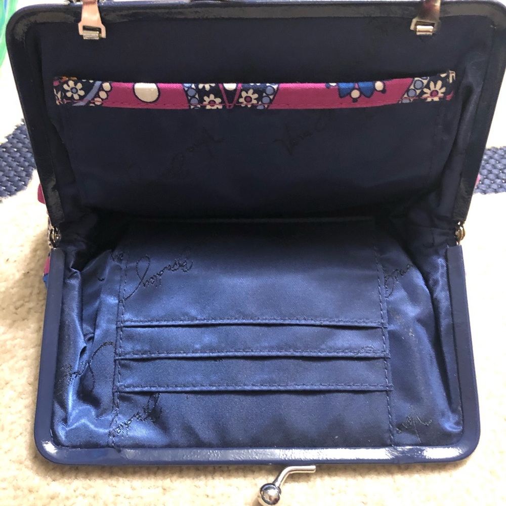 Vera Bradley bag with chain